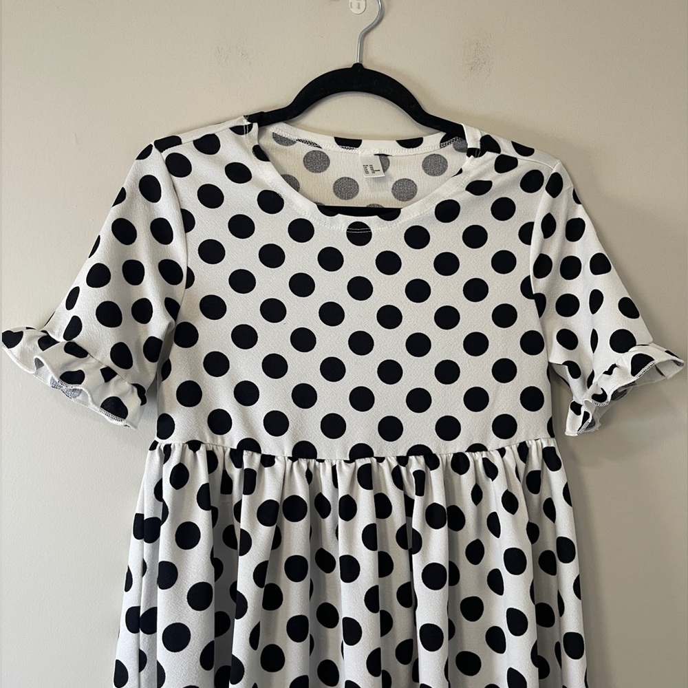 H&M Womens Dress Size XS White and Black Polkadots Ruffled Fit & Flare - Picture 4 of 11